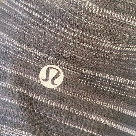 Lululemon Run Speed Short Black and Gray Size 6 - Picture 3 of 9